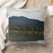 独りで泳ぐ….. クッション (ブランケット)