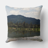 独りで泳ぐ….. クッション (裏面)