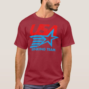 独立記念日おもしろいTアメリカ飲みチーム4日 Tシャツ