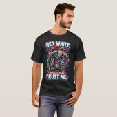 独立記念日のたぬきTシャツ Tシャツ (正面フル)