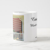 独立記念日の旗 – マーサのブドウ園 ジャンボコーヒーマグカップ (正面)