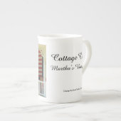 独立記念日の旗 – マーサのブドウ園 ボーンチャイナマグカップ (正面右)