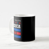 独立記念日7月4日アメリカ国旗が解放 コーヒーマグカップ (正面左)