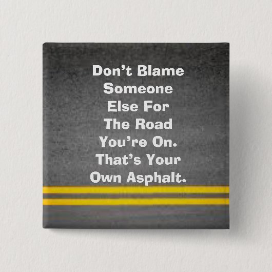 独自のアスファルトボタン 缶バッジ (正面)