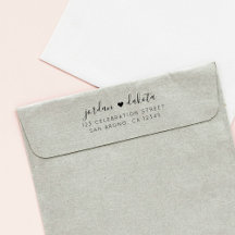 独自のシックな赤結婚差出人住所を作成