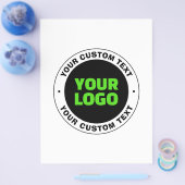 独自のビジネスロゴまたはアップロードしたデザインの追加 チラシ (シングル)