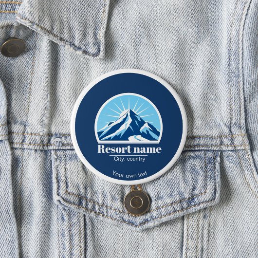 独自のマウンテンスキーリゾート名を追加 缶バッジ
