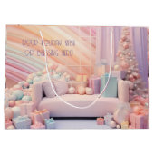 独自のレインボークリスマスソファとプレゼントを作成 ラージペーパーバッグ (裏面)