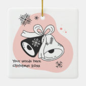 独自のレトロクリスマスベルオレンジを作成 セラミックオーナメント (裏面)