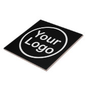 独自のロゴの追加 |黒の背景 タイル (側面)