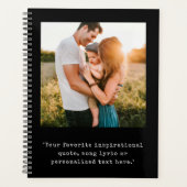 独自の写真とパーソナライズされた引用文の作成 プランナー手帳 (正面)