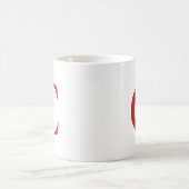 独自の大きな赤いモノグラムを作成 コーヒーマグカップ (中央)