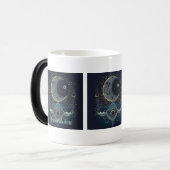 独自の幾何学的な天月を作成する モーフィングマグカップ (正面左)