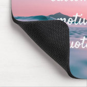 独自の引用文をカスタム作成 – Sunset Sea マウスパッド (コーナー)