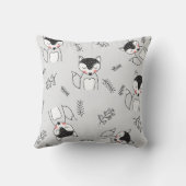 独自の甘いグレーのキツネを作成 クッション (裏面)