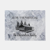 独自の素朴なファミリーマウンテンロッジイメージを作成 ドアマット (正面)