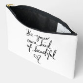 独自の美しさ アクセサリーポーチ (見開き)