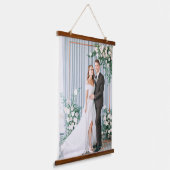 独自の追加 |カスタムウェディングフォト 吊り下げ型タペストリー (傾斜あり)
