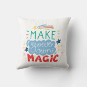 独自の魔法 クッション (裏面)