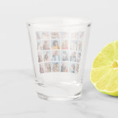 独自の24フォトコラージュを作成 ショットグラス (裏面)