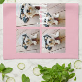 独自の8フォトコラージュ名前をカスタムするピンクを作成 キッチンタオル (折り畳み)