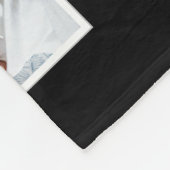 独自の8家族用フォトコラージュブラックの作成 フリースブランケット (角)