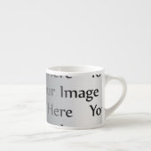 独自の エスプレッソカップ (右)