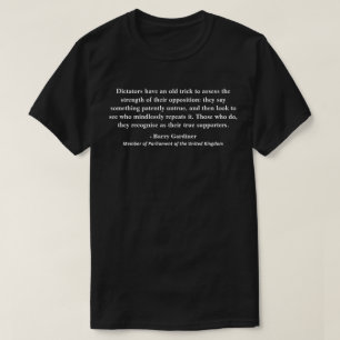 独裁者は評価する古いトリックを持っている......... Tシャツ