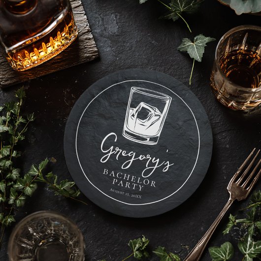 独身パーティーのモダンでスタイリッシュな装飾 ペーパープレート