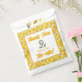 独身最後の夜のゴルフ 黄色の花をカスタマイズ フェイバーバッグ (封をした状態)