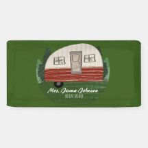 独身最後の週末 キャンプカー 山 グリーン