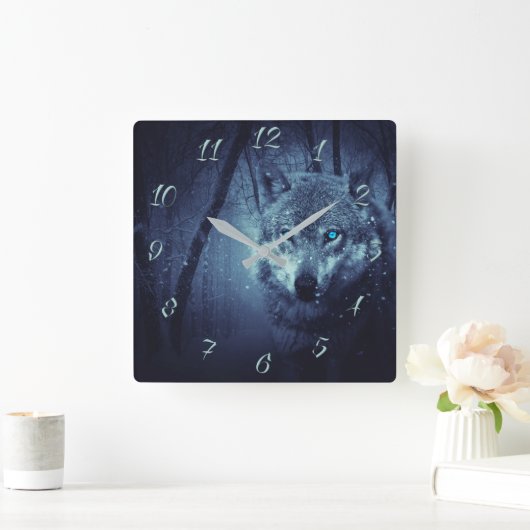 狼の青い目 スクエア壁時計 (ホーム)