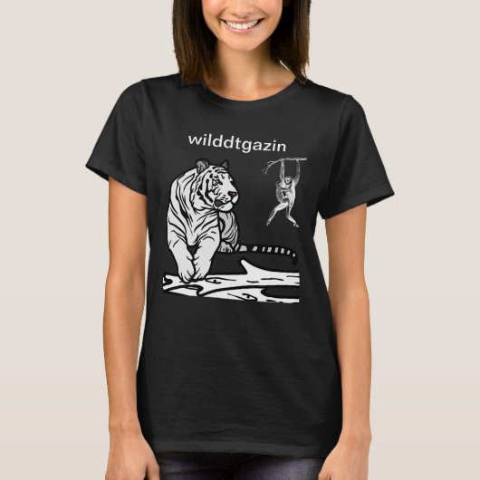 猛虎が猛獣を見つめる Tシャツ (正面)