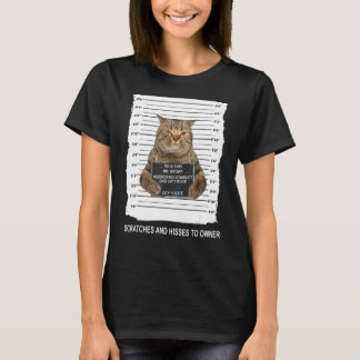 猫いけなの手で猫を引っ掻いたり引っ掻いたりすること Tシャツ