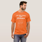 猫おもしろいが気まずい Tシャツ (正面フル)