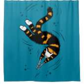 猫おもしろいの生き物の骸骨の手が暗く泳ぐ シャワーカーテン (正面)