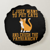 猫おもしろいを飼い家父長制Tシャツを潰す ラウンドクッション (裏面)