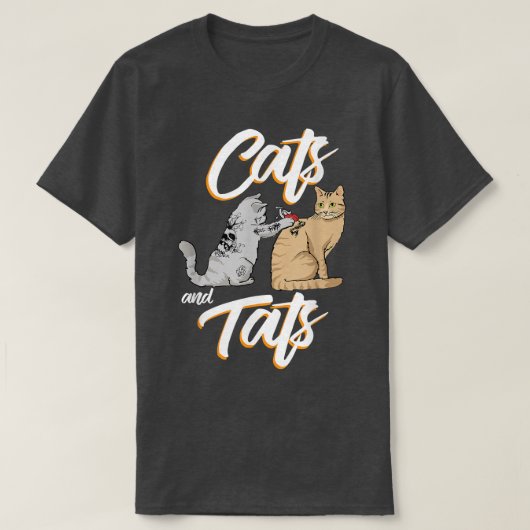 猫おもしろいプレゼントかわいい猫と飼い猫 Tシャツ (デザイン正面)