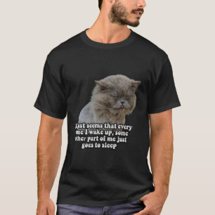 猫おもしろいミーム子猫 Tシャツ