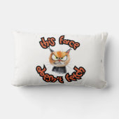 猫おもしろい引用文インはっきりしたモノワ文字デザインー ランバークッション (裏面)