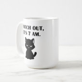 猫おもしろい気を付けて、朝7時 コーヒーマグカップ (正面左)