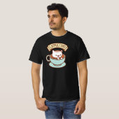 猫おもしろいTシャツ- "CATPUCCINO" Tシャツ (正面フル)