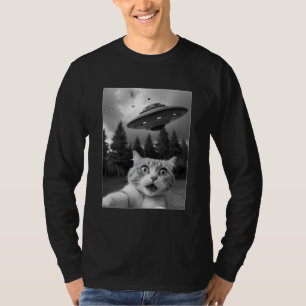猫おもしろいUFO UAPニュージャージーのドローン侵攻 Tシャツ