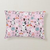 猫および花のパターン アクセントクッション (裏面)