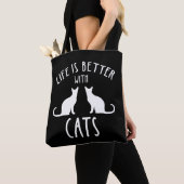 猫がいると生活はもっと楽しくなる トートバッグ (クローズアップ)