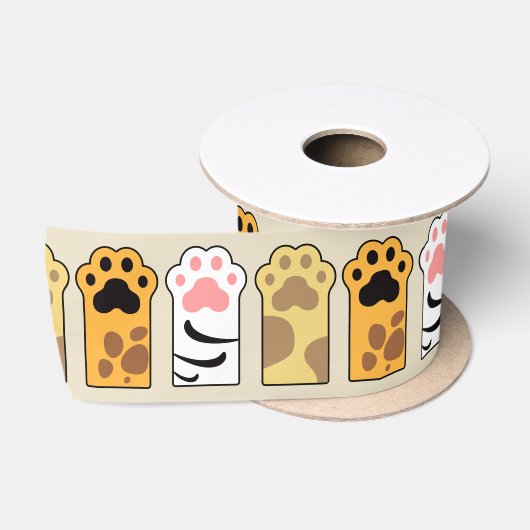 猫がカラフル足を踏む サテンリボン (リール)