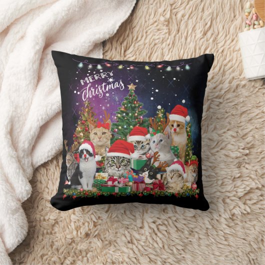 猫がクリスマス気分に クッション (ブランケット)