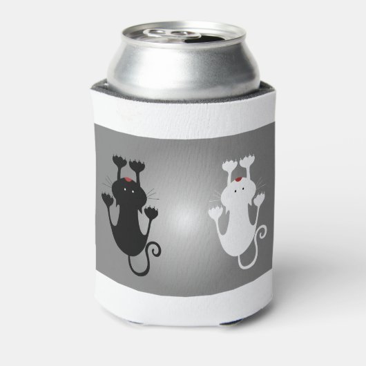 猫がクーガーを子猫にする白猫 缶クーラー (缶裏面)