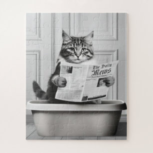 猫がトイレに座って新聞を読んでいる ジグソーパズル
