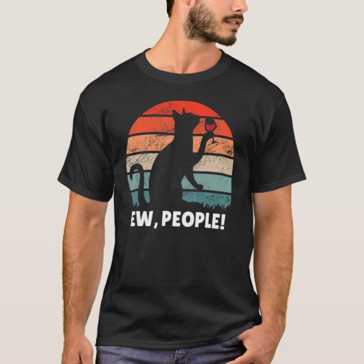 猫が世界を支配する Tシャツ (正面)